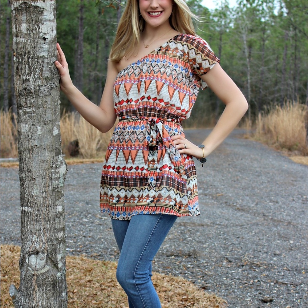 NWT One Shoulder Tunic